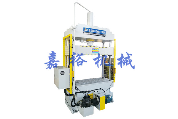 精密四柱裁斷機(jī)